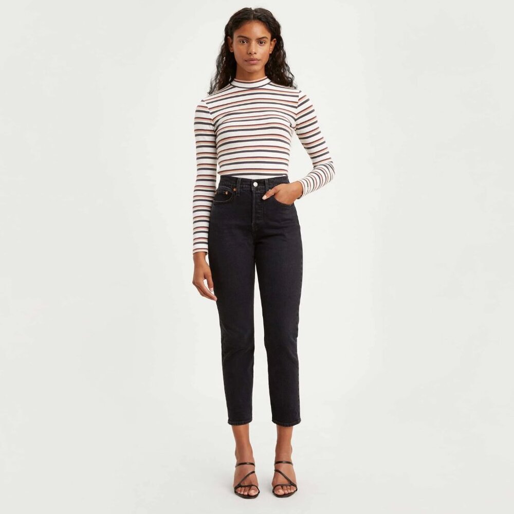 Levi's Icon Wedgie Fit Denim in "Wild Bunch" Black, size 25
